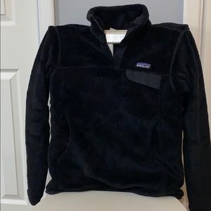 Patagonia pullover.
